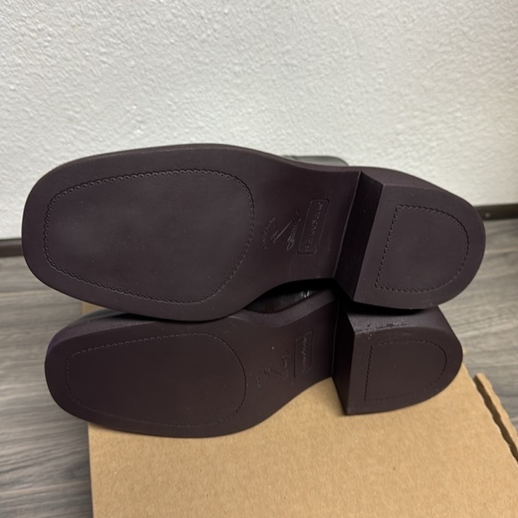 Franco Kyra Ankle Bootie - Picture 3 of 7